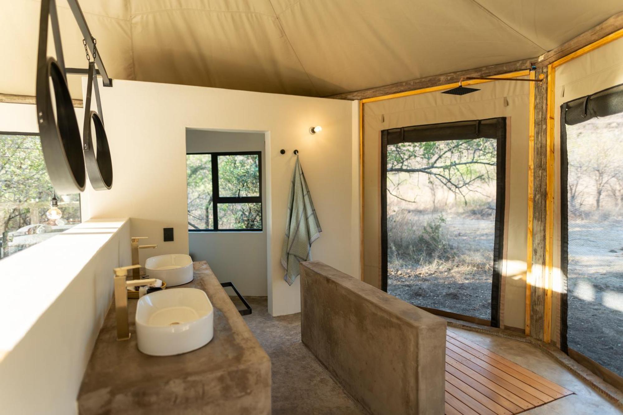 Sasi Africa Luxury Tented Bush Lodge Bergville Exterior foto
